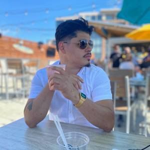 Meet your Posher, Suami